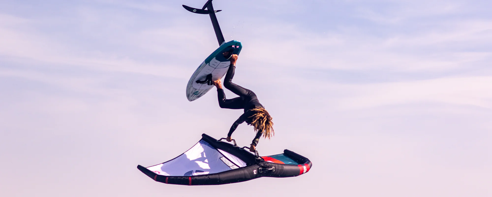 voile de wingfoil cabrinha, disponible à Aulona Auray, Morbihan