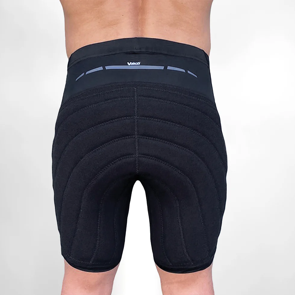 Edge padded Shorts - VAIKOBI – Image 3